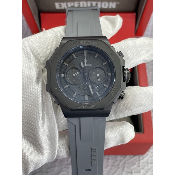 expedition e6816m pria black full