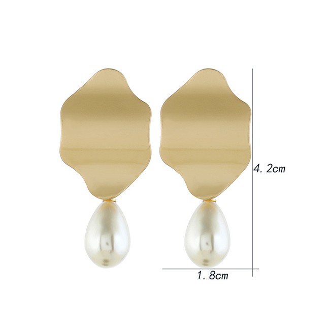 LRC Anting Tusuk Fashion Alloy Earrings F40641