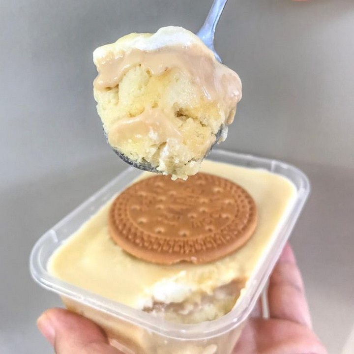 

Single Dessert Box Marie Regal Custard