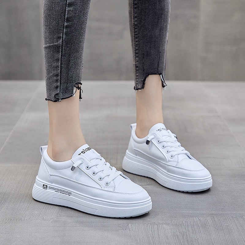 AVANCEID 1823 Sepatu Sneakers Wanita Sekolah Olahraga Sport Hitam Putih Import