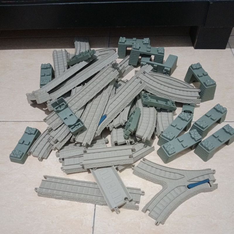 Thomas and Friends Trackmaster part rel