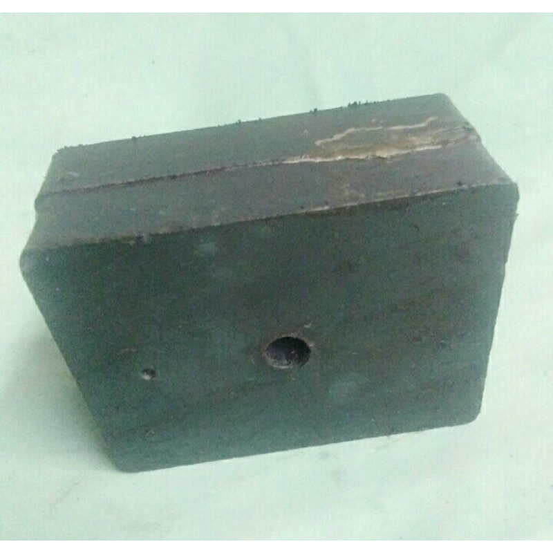 magnet batangan katak hitam Super lengket ukuran 85x65x31mm