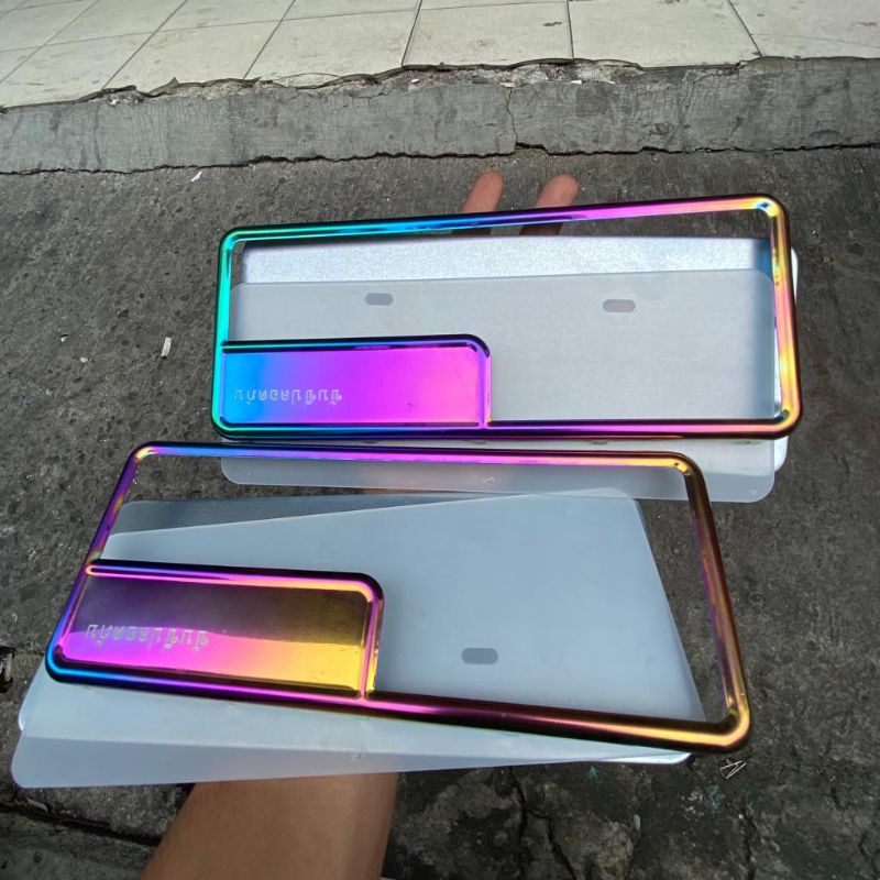 Bingkai plat nomer hijau rainbow pelangi set depan belakang plus mika