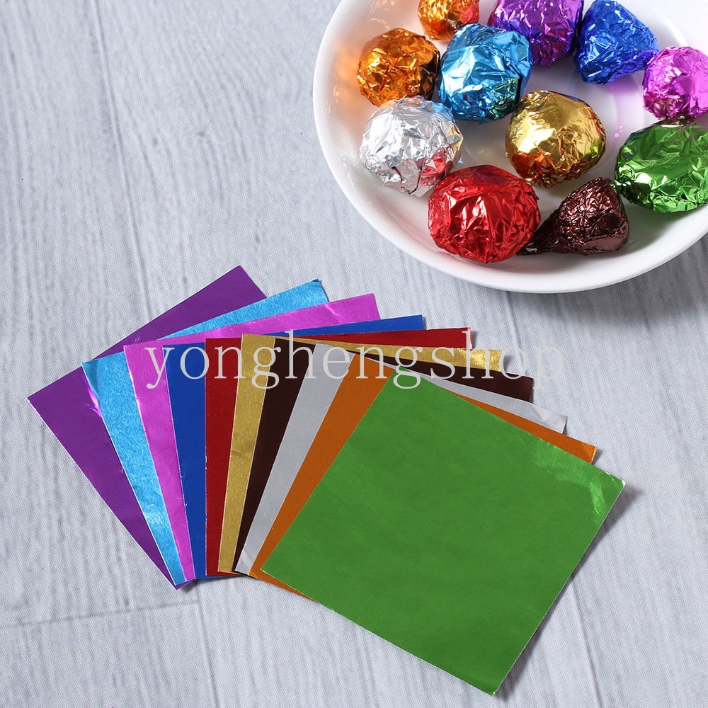 100pcs / set Kertas Foil Pembungkus Permen / Cokelat Untuk Dekorasi Pesta Natal / Festival