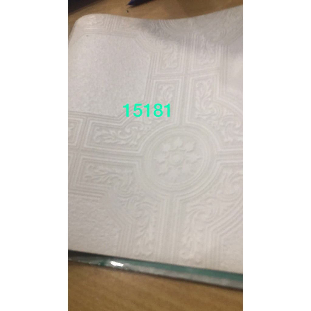Wallpaper Dinding Plafon Timbul Putih