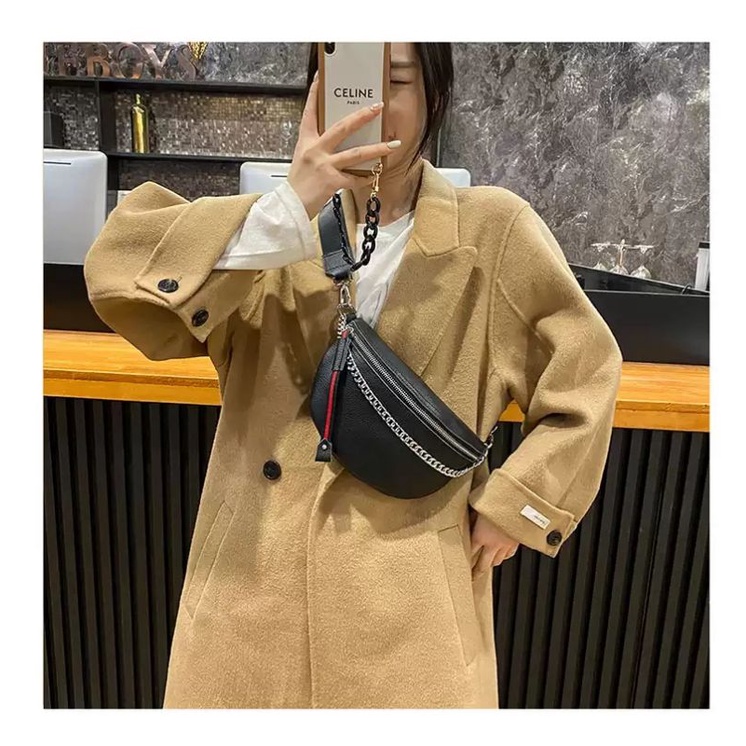 Tas Selempang Wanita Terbaru Tas Mini Tas Selempang Terlaris Waistbag Wanita Tas Pinggang Wanita Bahan Tebal Tali RAntai Tas Kekinian Ala Korea