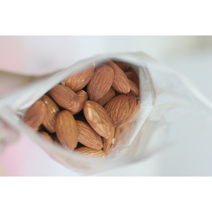 

Almond Whole Natural - 250g grosir