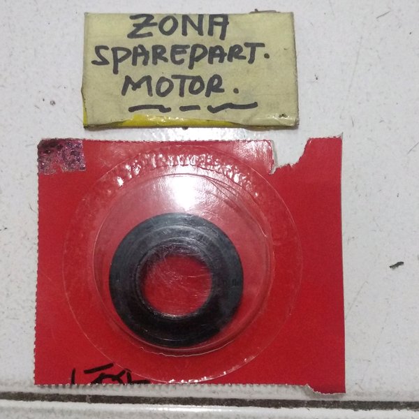 Seal Tutup Tromol Depan  Supra 125 Karisma Vario 125 150 Kiri AHM 91251 KPH 901