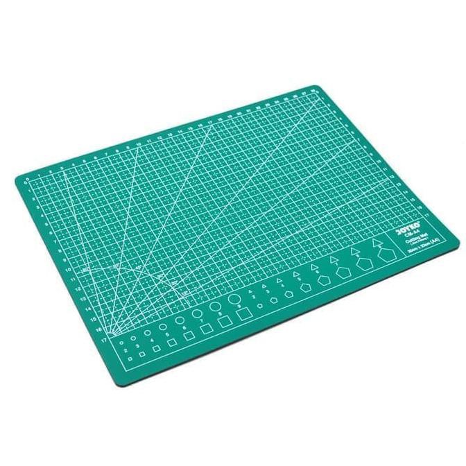 

Cutting Mat A4 JOYKO (30 x 22 x 0.3 cm) Anti Licin