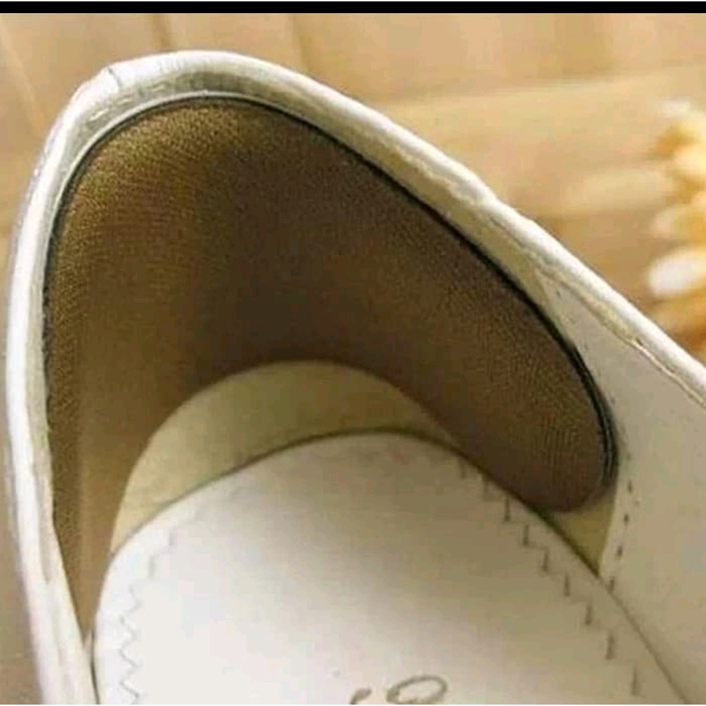 Spon Pelindung Tumit Anti Lecet Empuk Kaki Bantalan Punggung Sepatu Heel Shoes Pad
