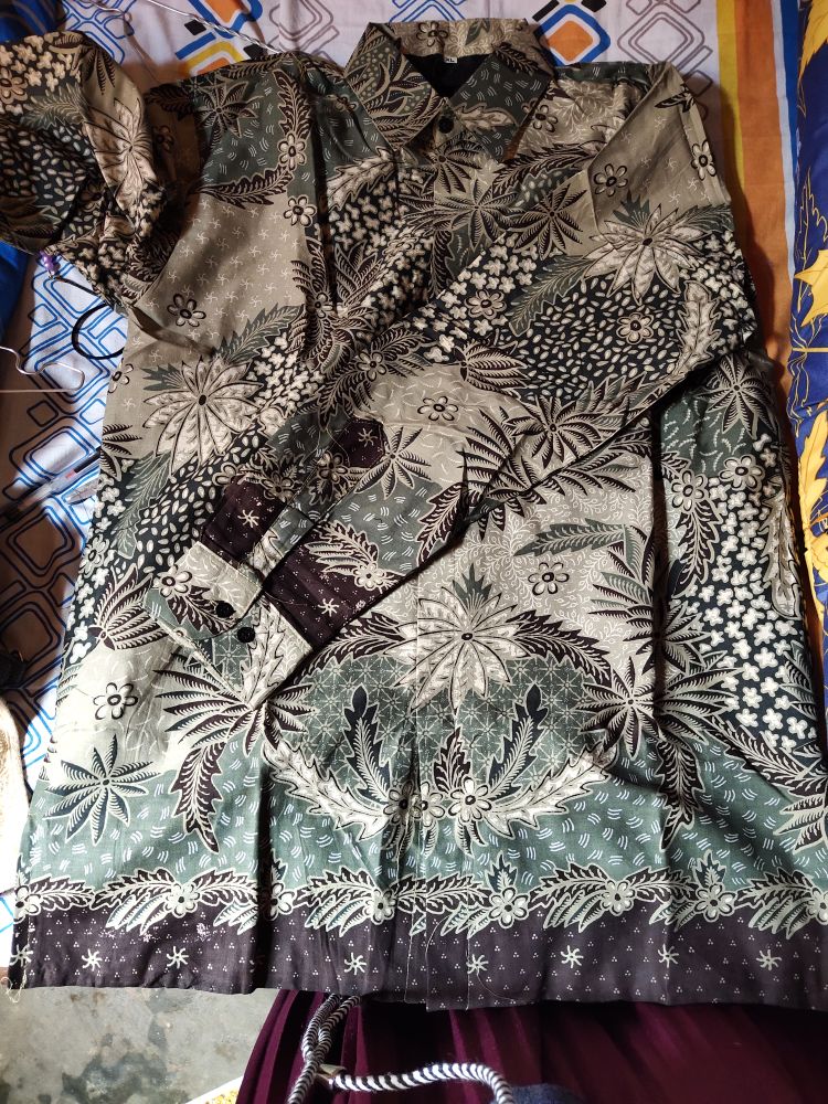 Sekartaji Lawasan Cabut Kemeja Batik Pria Katun Cabut Primisima Full Furing