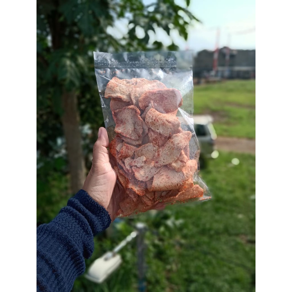 

Basreng Pedas (Keripik Bakso Goreng)