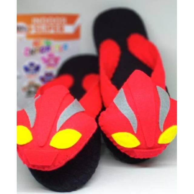 Sandal Karakter Boneka Ultraman Hitam Merah size Kecil hingga Dewasa
