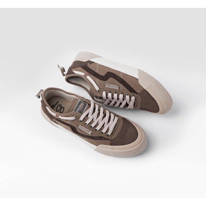 Sepatu PATROBAS X NEVERTOOLAVISH NTL - TRIASSIC LOW