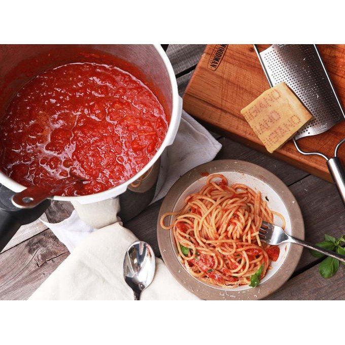

BISA BAYAR DITEMPAT Pomi Strained Tomatoes Pizza Pasta Bumbu Masak Saus Pasta Tomat Import BIG SALE