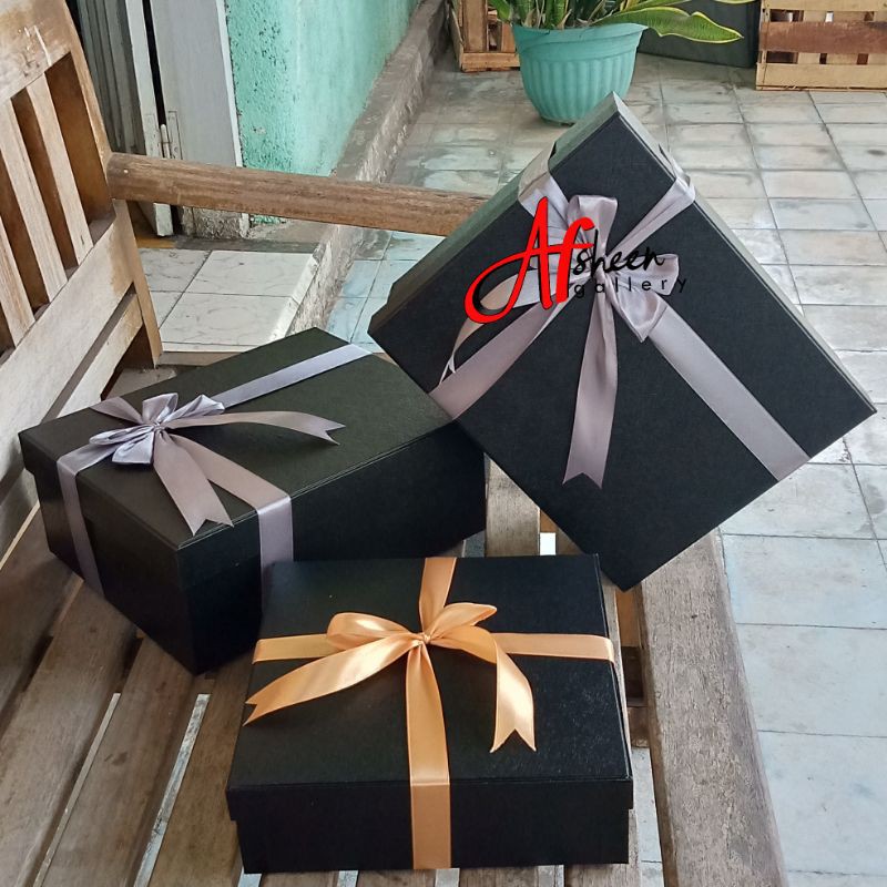 

GIFT BOX / BRIDESMAIDBOX / FLOWER BOX / KOTAK KADO / HAMPERS BOX