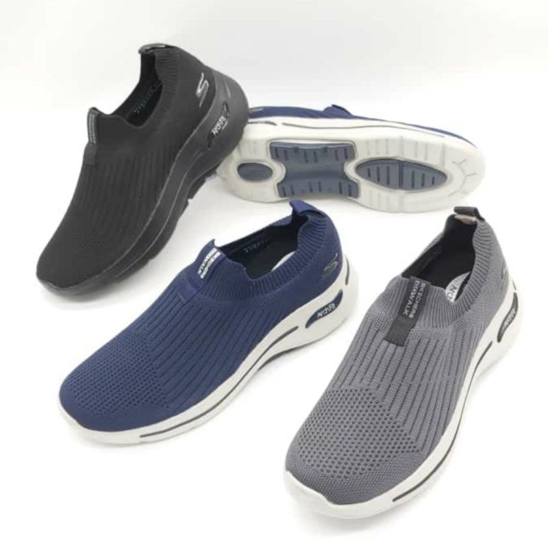 Sepatu Pria/SEPATU SKECHERS GOWALK ARCH FIT-INCONIC/Sepatu SlipOn Pria