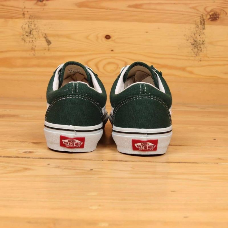 vans oldskool green gables white