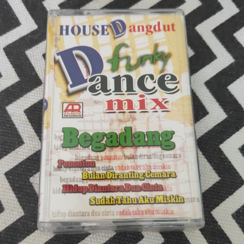 KASET PITA HOUSE DANGDUT FUNKY DANCE MIX