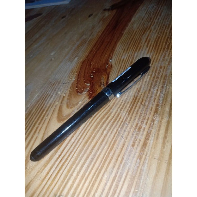 

Pulpen Resmi Hitam