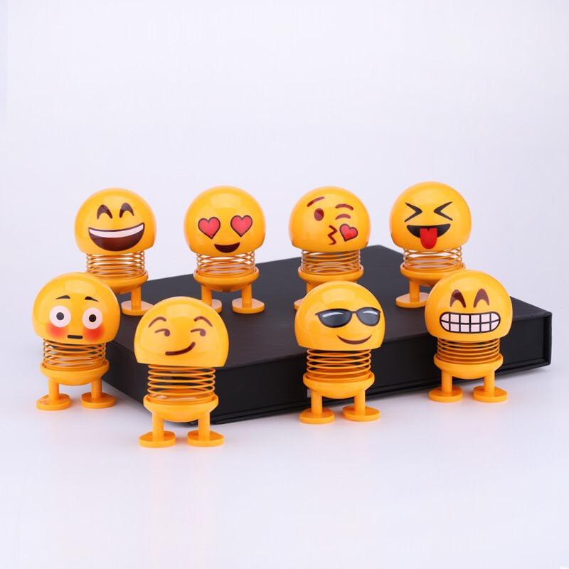 Boneka Per Bergoyang Hiasan Dashboard Mobil Spring Emoji Emoticon Doll Lampu Led goyang