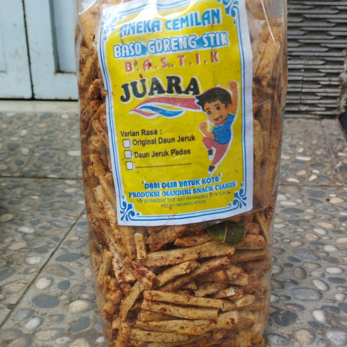 

Basreng Stick Kriuk Kering Gurih - Baso Goreng Stick Pedas 250gr - Basreng Baso Goreng Daun Jeruk Pedas