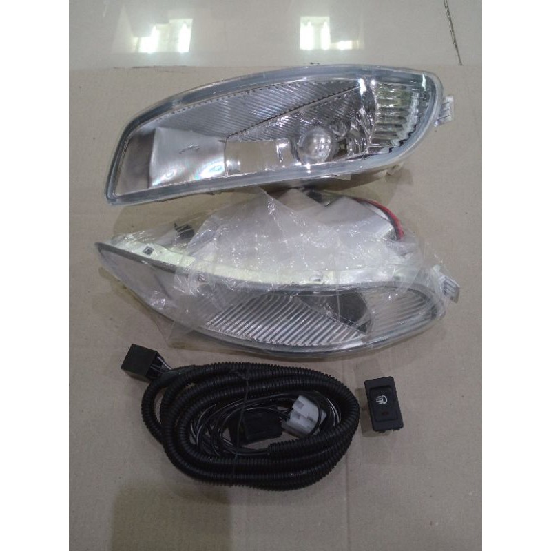Fog lamp lampu kabut Toyota Kijang New kapsul LGX 2002-2004