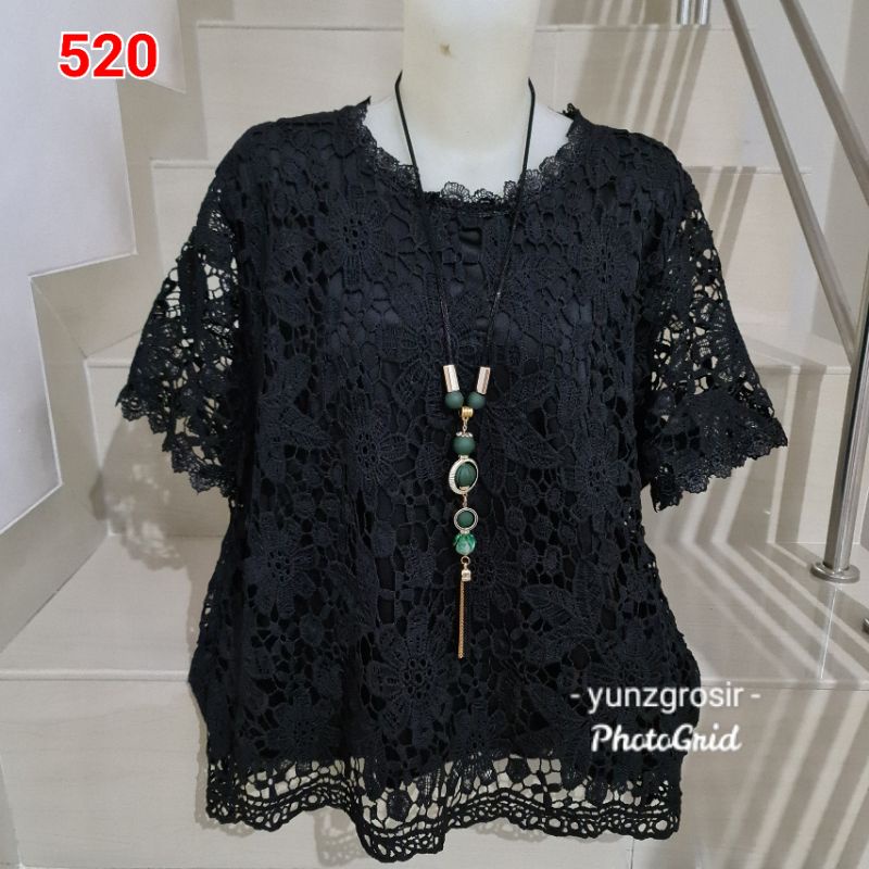 Blouse Brukat Putih, Hitam, Warna Tangan Pendek Import Size XL, 2XL, 3XL-520 Hitam