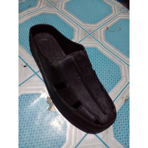 193 / sandal slop karet untuk pria merk TAMARA size M- L