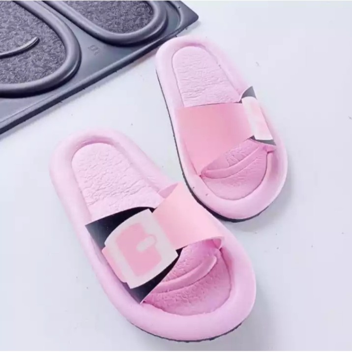 Sandal kokop anak gesper/sandal kokop anak perempuan terbaru