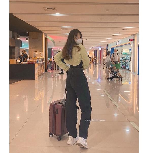 BE.25Au22ĸ ‣ Highwaist Kulot Jeans Wanita Loose Ripped Sobek Lutut Celana Panjang High Waist Boyfrie