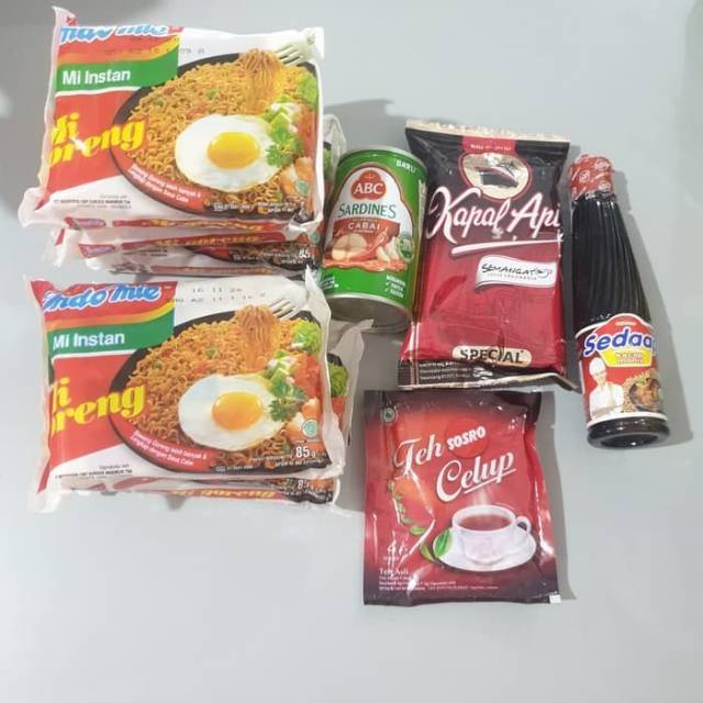 

Paket sembako mie 5, kecap, kopi, sarden