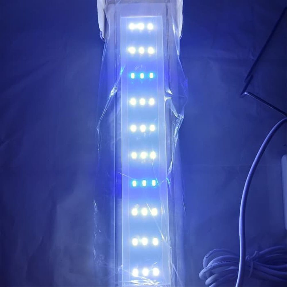 Aquarium Lampu Led TAKARI AT P 300 SW 3 WAYS 30 Cm 10 Watt