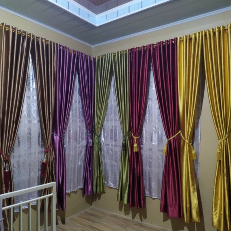 Gorden Blackout Polos Embos Kilat / Gorden Satin Glossy Polos Emboss/Gorden Pintu/Gorden Jendela