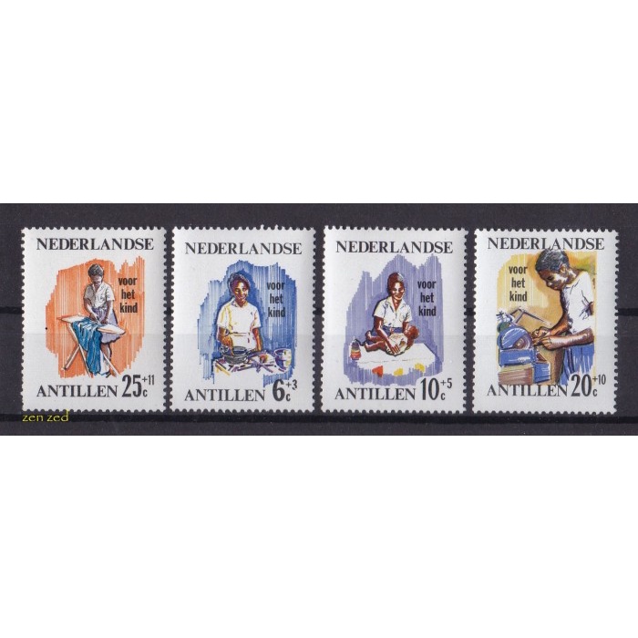 

0083 Perangko Antilen Belanda 1966 Child Care 4v Mnh