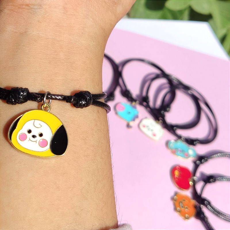 GELANG BTS BT21 ARMY / GELANG TALI HITAM BTS / GELANG KARAKTER BT21 TATA CHIMMY RJ KOYA COOKY MANG SHOOKY