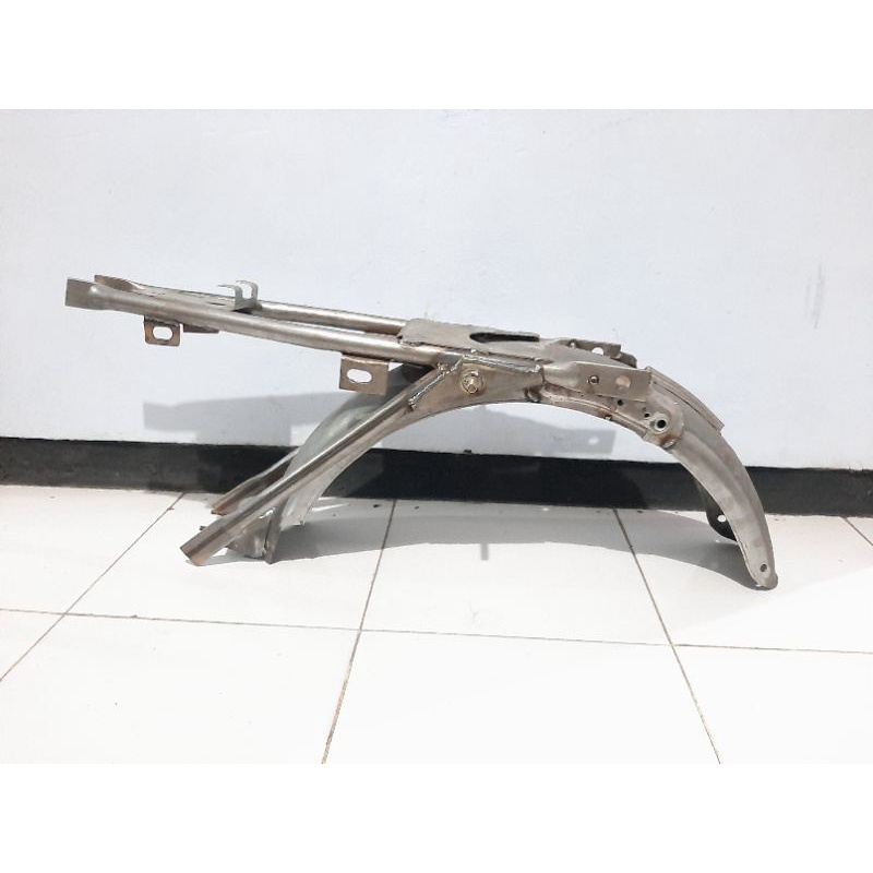 kerangka buntutan cb dan spakbor slebor cb tatanan rangka buntut dan spakbor belakang cb