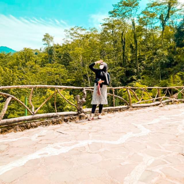 yasinta.maulida.lapangan