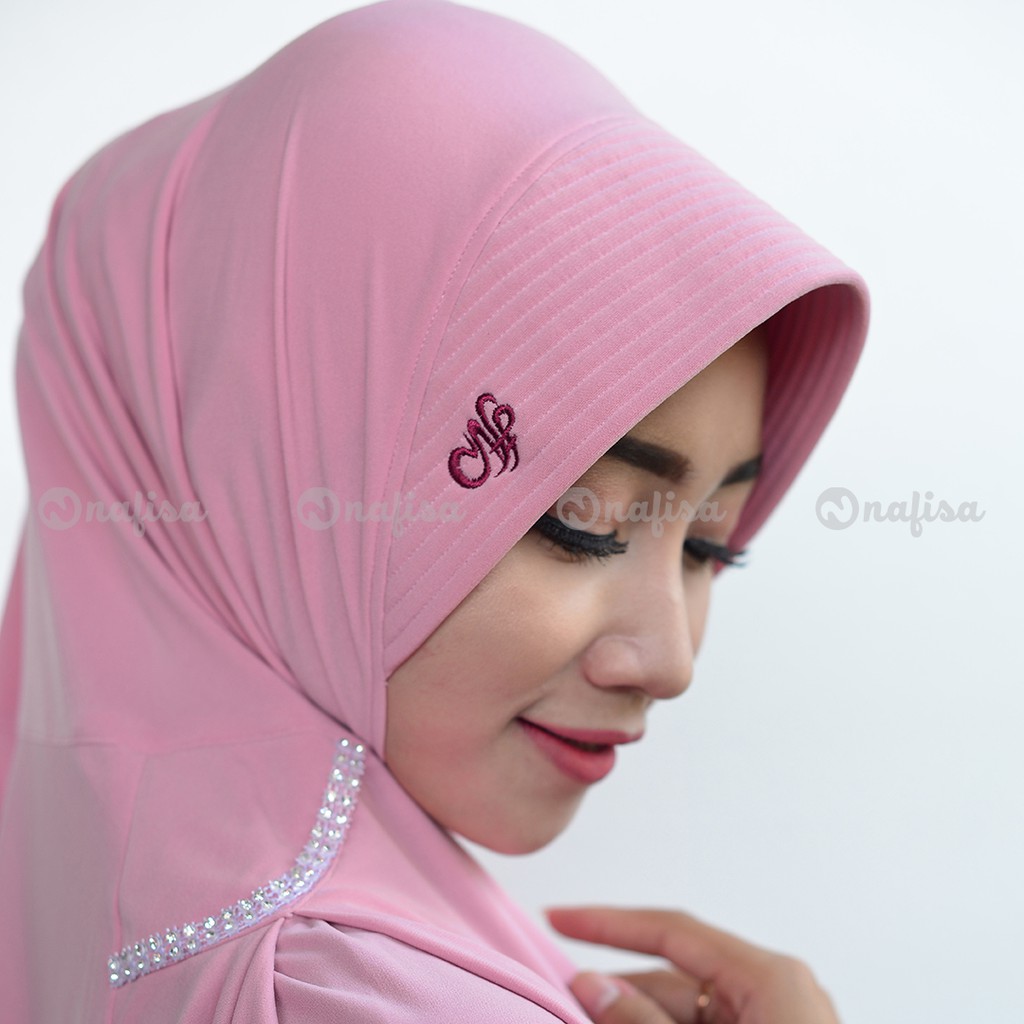 Jilbab Nafisa Amira/Hijab Instan/Kerudung Nafisa