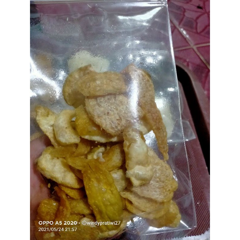

cemilan buah