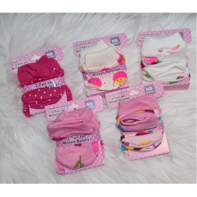 Lovelle Cart's Mitten &amp; Booties Sarung Tangan &amp; Sarung Kaki Bayi 2 pair set