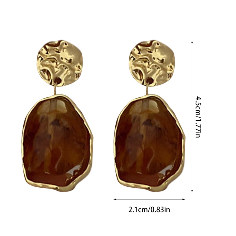 Anting Batu Zircon Bentuk Persegi Warna Emas Gaya Vintage Untuk Wanita
