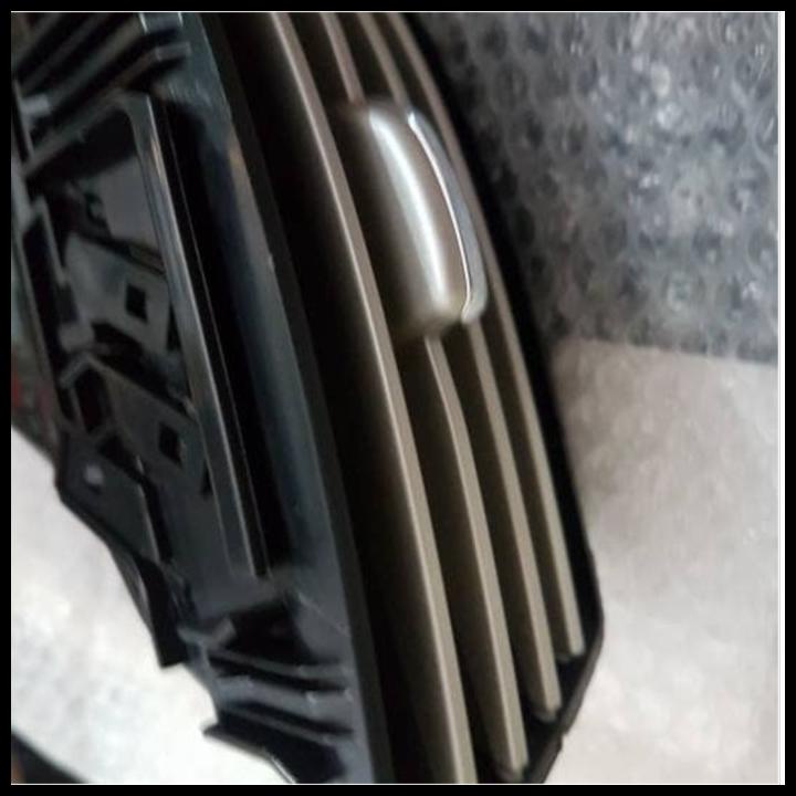 Kisi2 Ac Dashboard Tengah Harrier 2004-2012