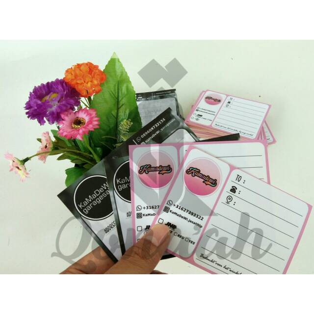 

200pcs stiker pengiriman bhn hvs dan3spon