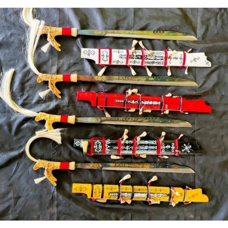 Mandau asli Kalimantan tengah