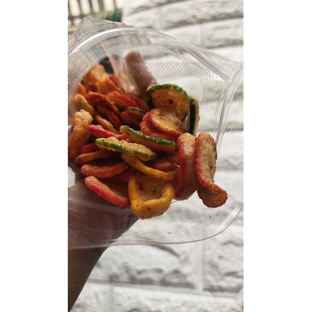 

kripik seblak pedas