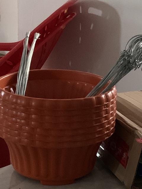 Gantungan Kawat Pot Model Kaki 3