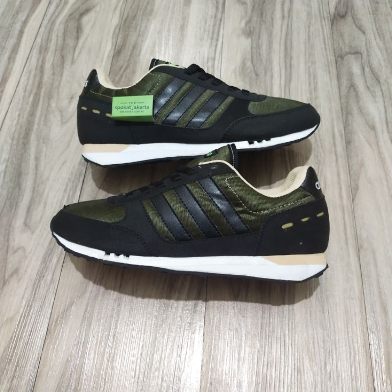 Adidas Neo city reser BNIB import quality Made in veitnam