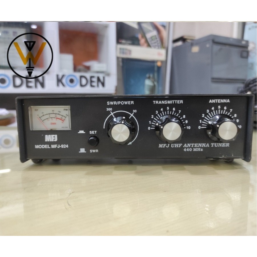 MFJ 924 300W 430MHZ SWR TUNER