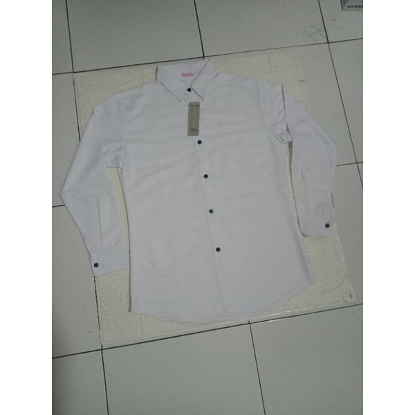 Kemeja Basic Toyobo Wanita Polos Lengan Panjang Model Terbaru  kekinian-Putih